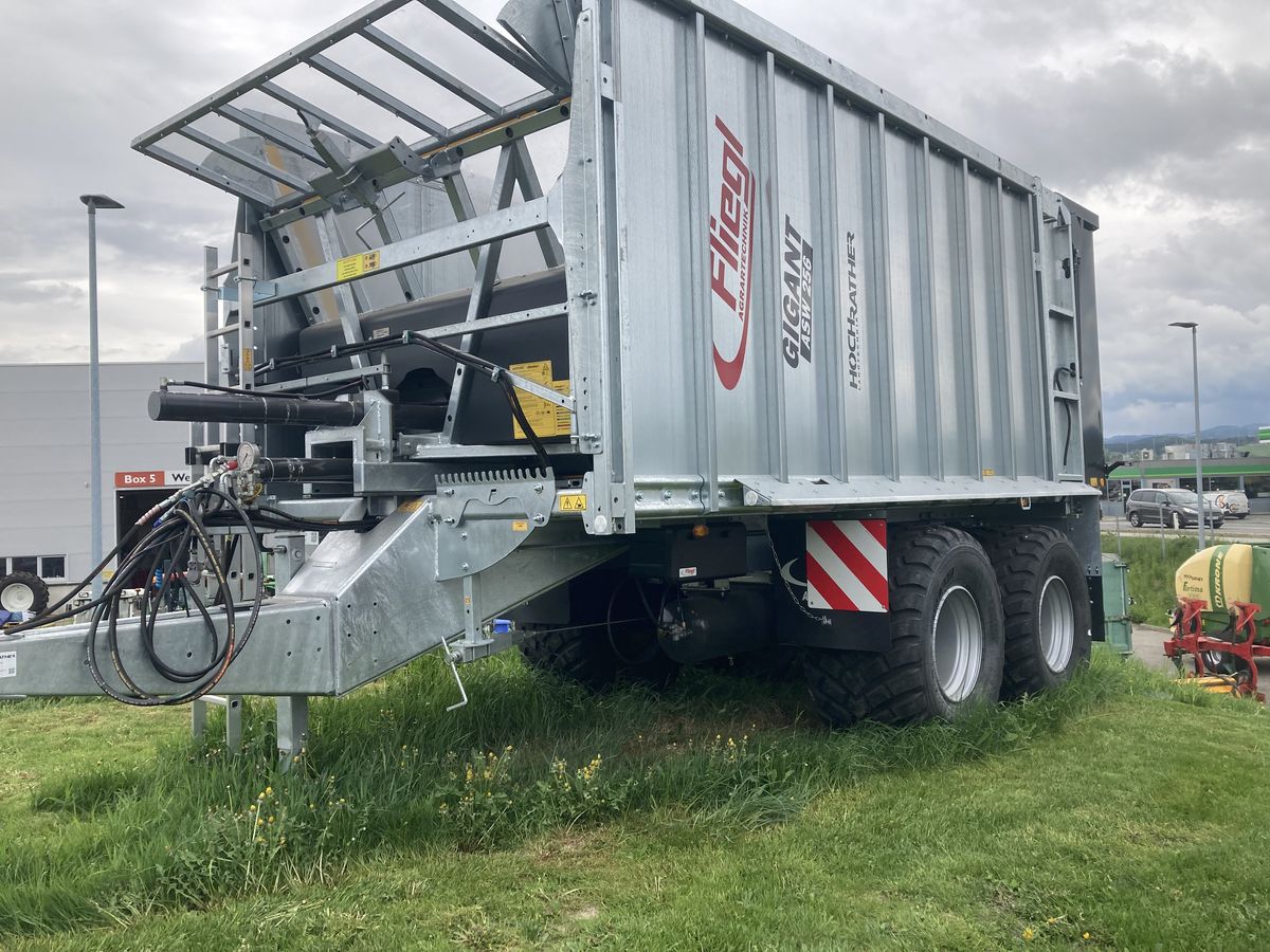 Fliegl Asw 256 Compact Fox