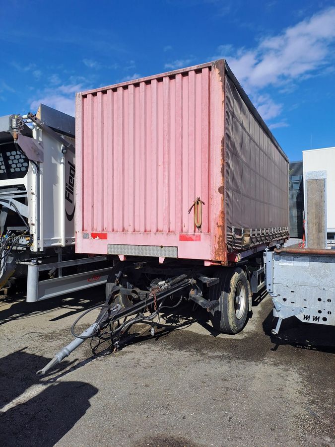 Schwarzmüller Wechselbrückenanhänger mit Container